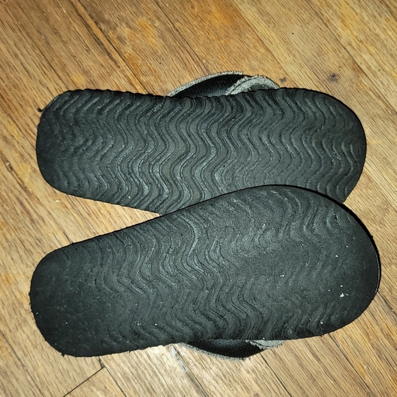 RS Surf Boys tattered flip flops - Picture 3 of 3
